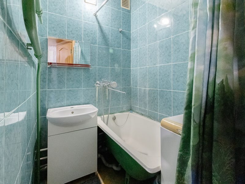 Продается 2-х ком. квартира на Кузнецова, 14