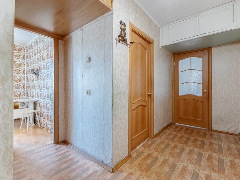 Продается 2-х ком. квартира на Кузнецова, 14
