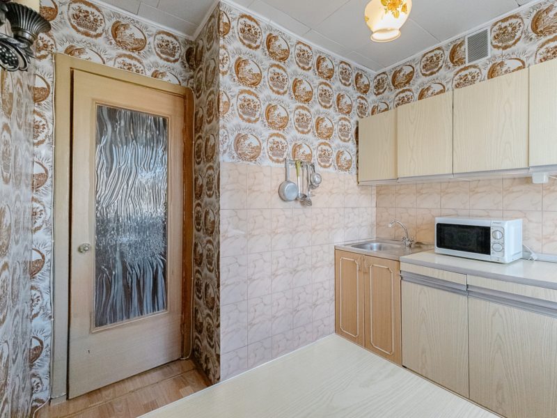 Продается 2-х ком. квартира на Кузнецова, 14