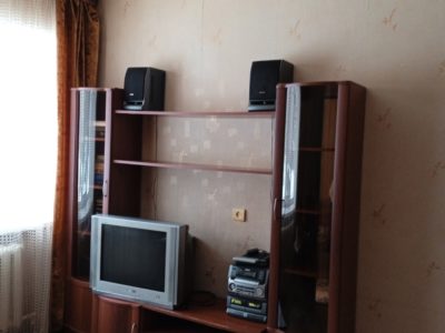 Срочно продаётся 1- комн квартира по ул. Лобкова, 81