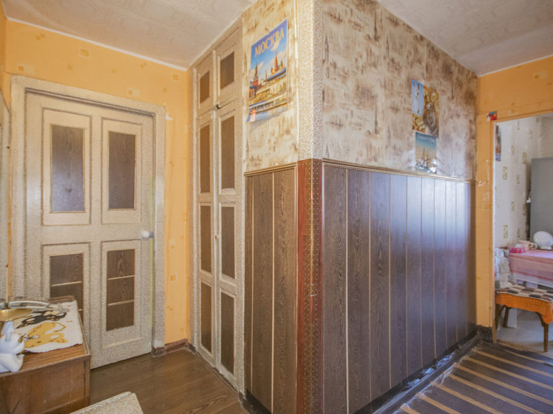 Продаётся 2к.кв. у ТЦ Омега на Космонавтов, 31